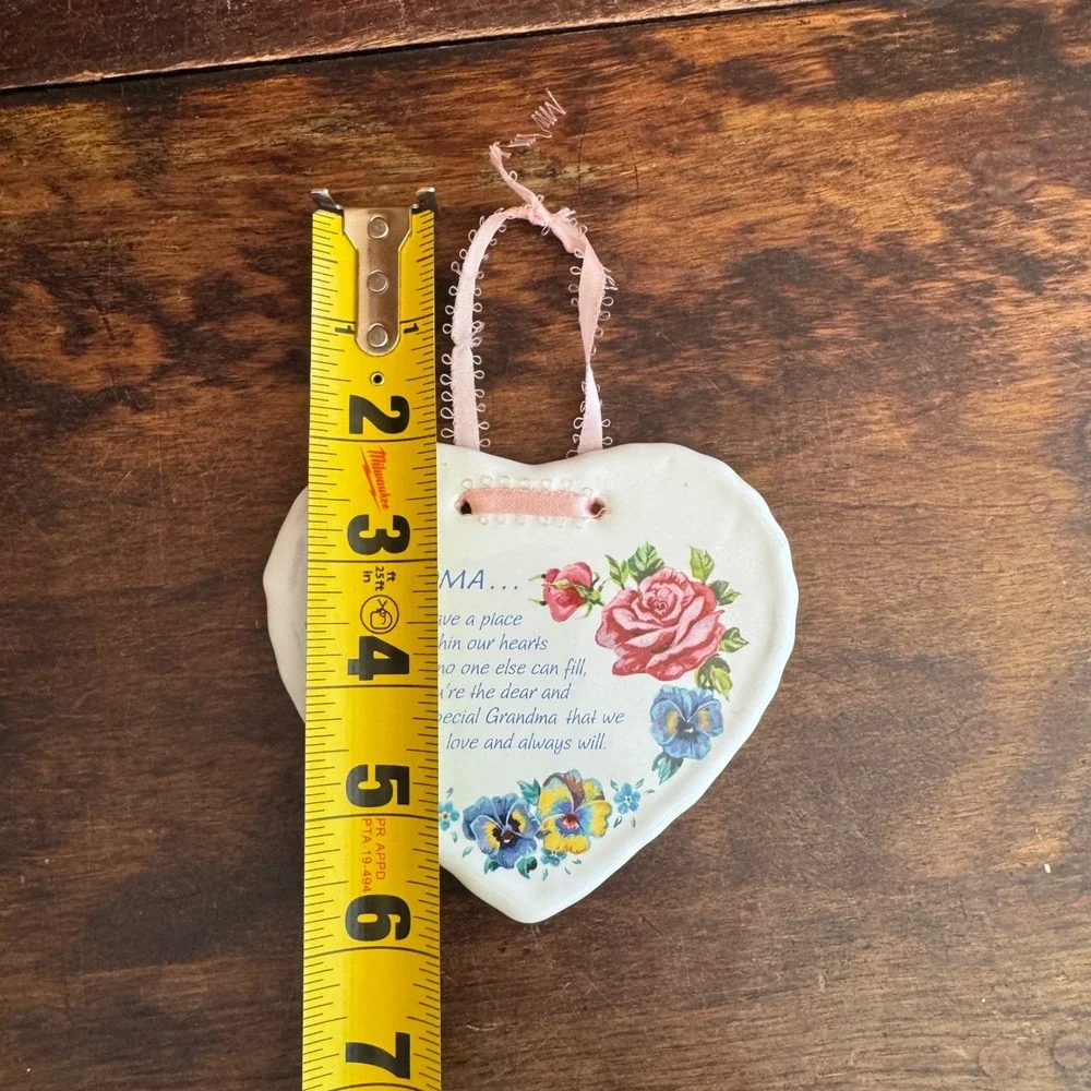 Paula's Cherished Sentiments‎ Grandma Heart Plaque Roses Pansies Thailand